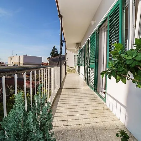 Διαμέρισμα Alithia