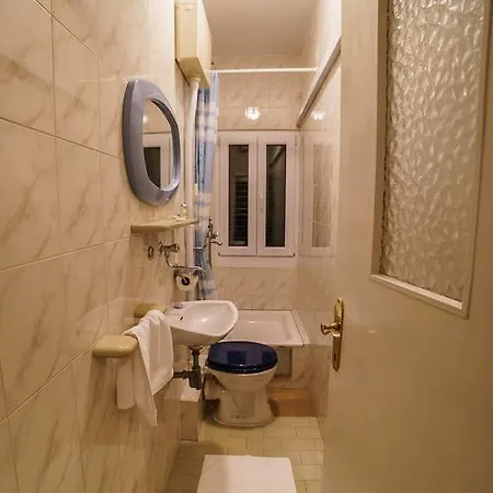 Apartment Alithia